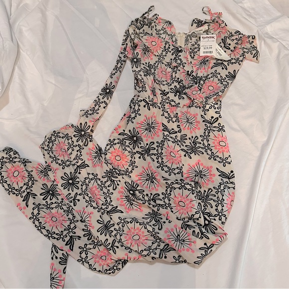 Flower Power Jumpsuit - Picture 1 of 1